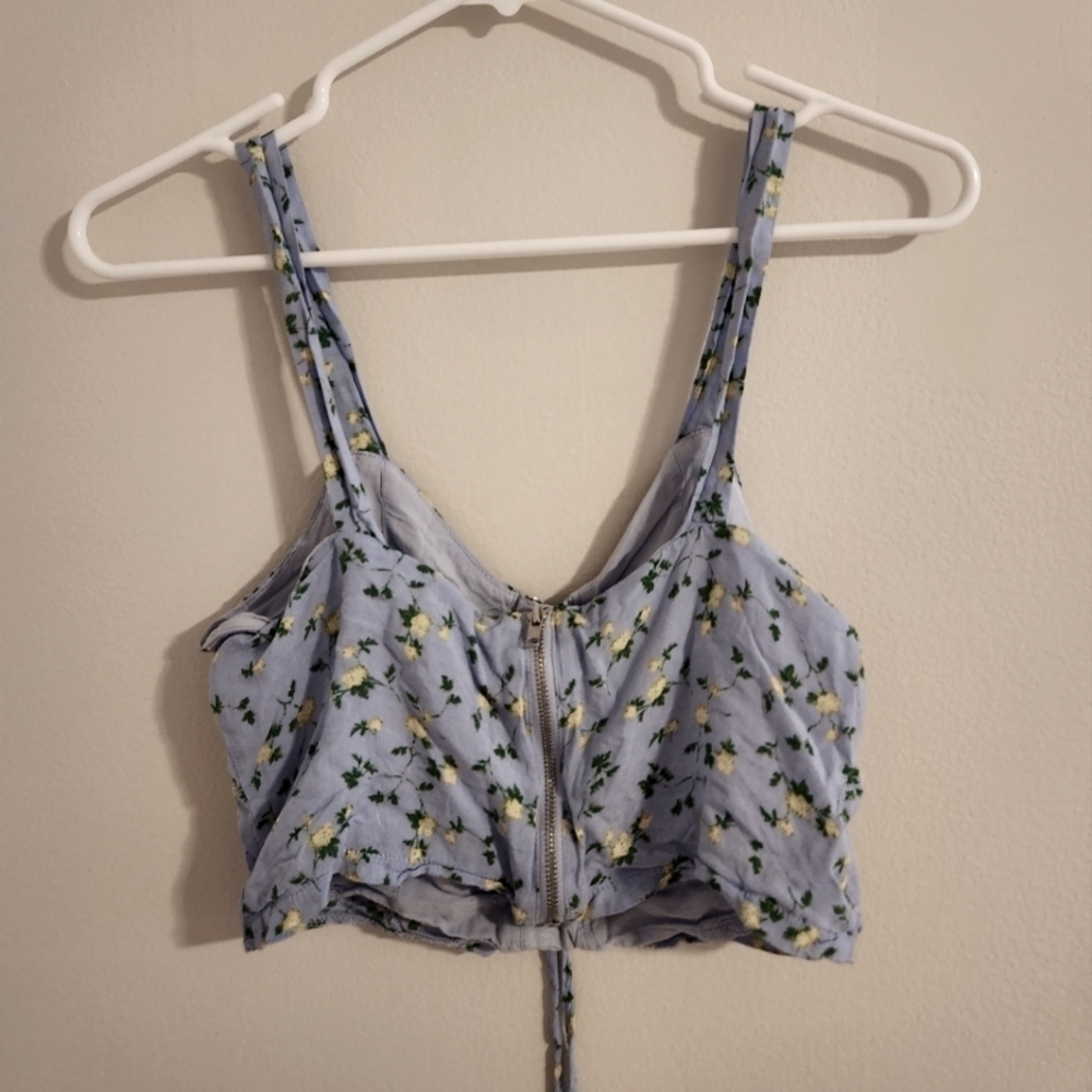 Crop top - Picture 5 of 5